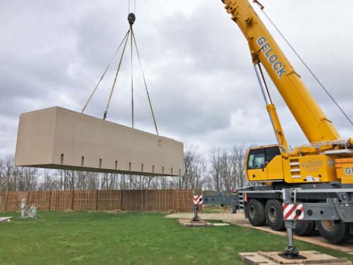 Crane pick to lift the package plant and set it on the pad